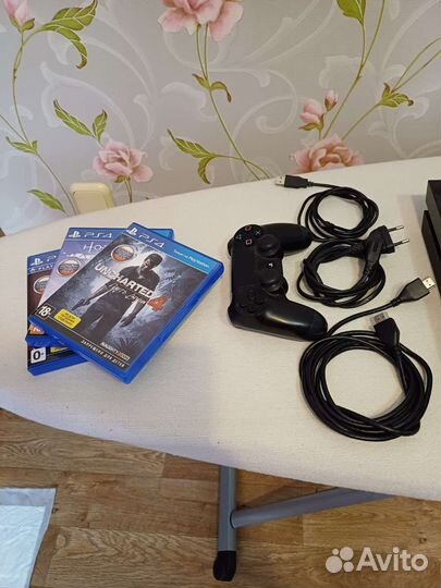 Sony playstation 4 PS4