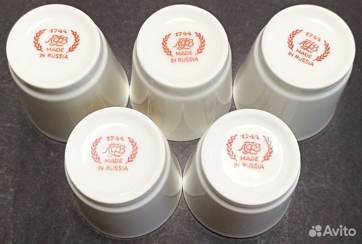 5 сувенирных стопок 