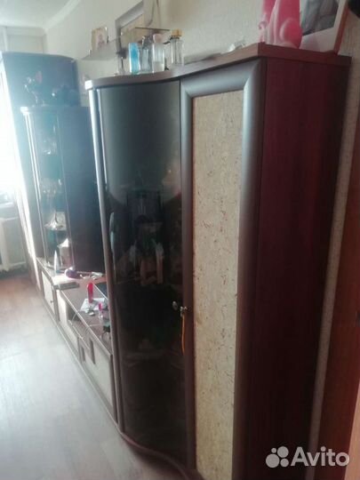 Стенка в гостиную бу