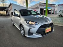 Toyota Yaris 1.0 CVT, 2020, 60 000 км, с пробегом, цена 1 037 000 руб.