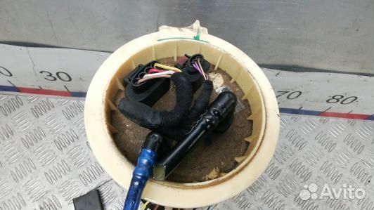 Насос топливный электрический audi Q5 (LKR08M701)