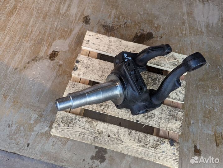 Кулак поворотный (цапфа) камаз 5320, №352030