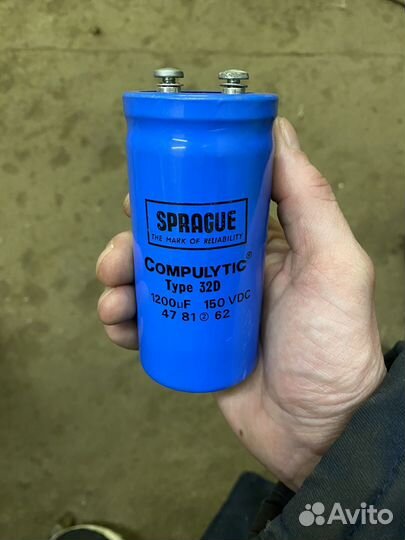 Конденсатор Sprague Compulytic 1200mf 150VDS