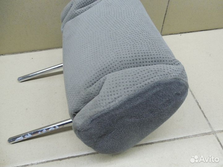 Подголовник Gentra II 2013-2015