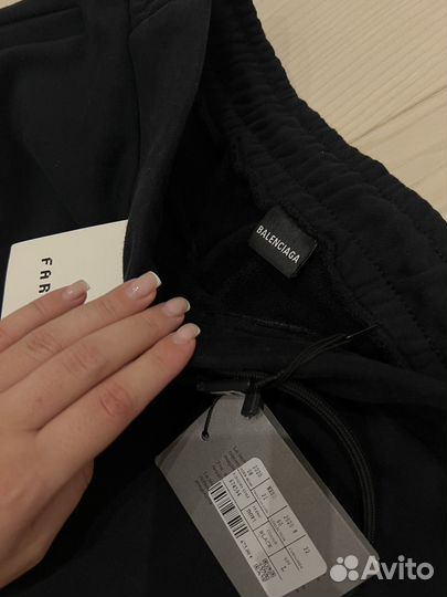 Спортивные штаны Balenciaga новые L