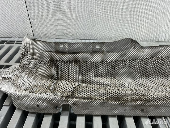 Теплоизоляция правая передняя BMW F13