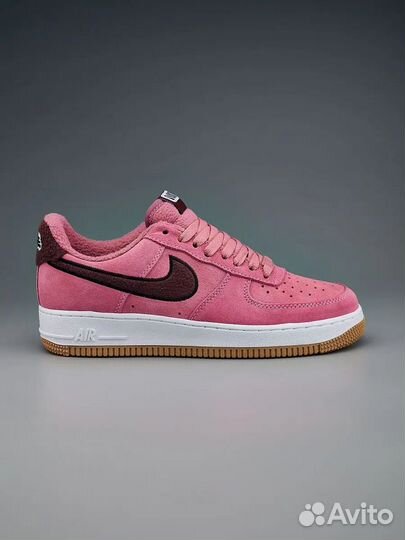 Nike Air Force 1 Low 07SE Desert Berry Gum розовые