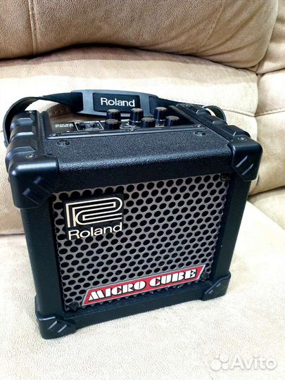 Комбоусилитель Roland