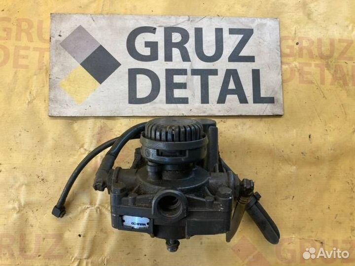 Клапан ускорительный Mercedes-Benz Actros 3 (MP3)