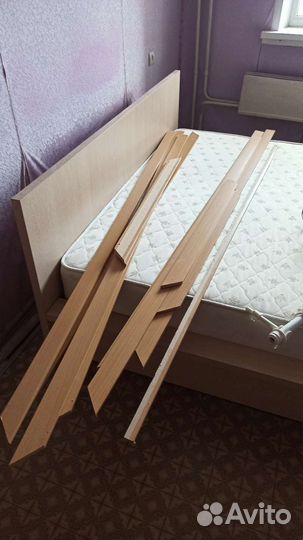 Дверь-книжка б/у 1 шт, отдаю