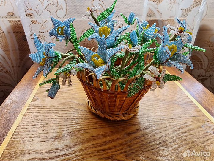 Букет цветы подснежники из бисера