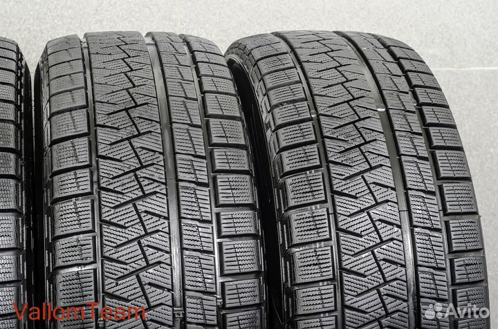 Pirelli Ice Asimmetrico Plus 225/55 R17 97Q