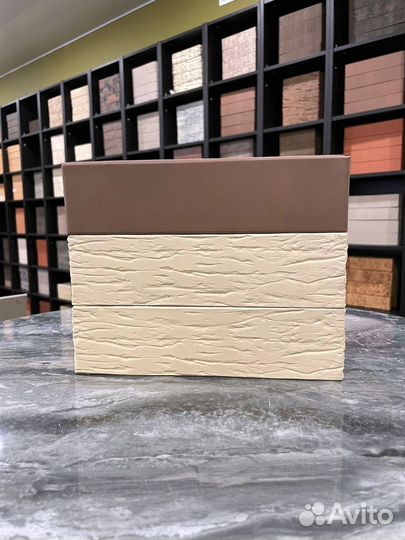 Кирпич керамический темно-коричневый гладкий Керма