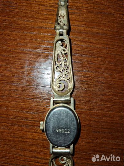 Часы чайка женские