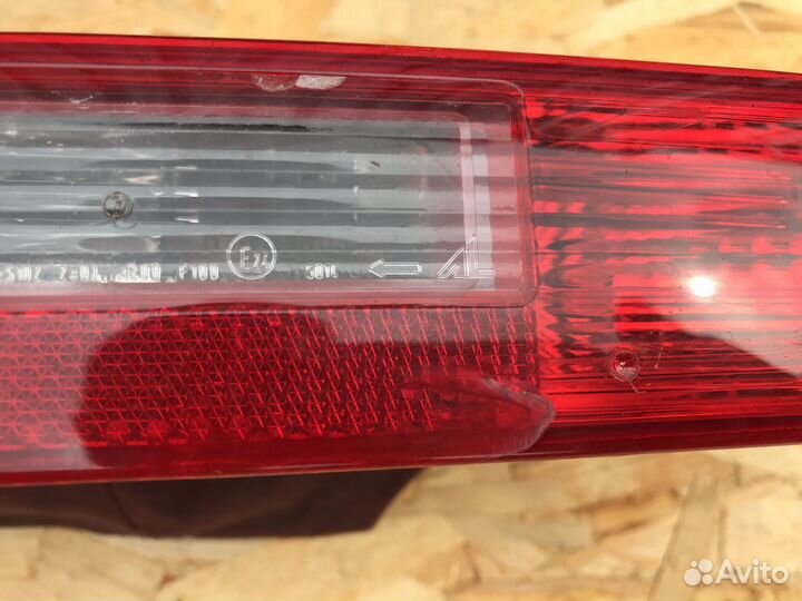 Фонарь задний в бампер левый Audi Q5 2008-2017