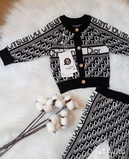 Костюм теплый для новорождённого 56 размер