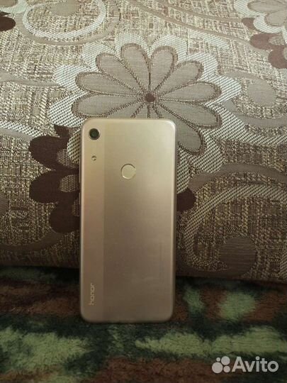 Телефон honor 8A
