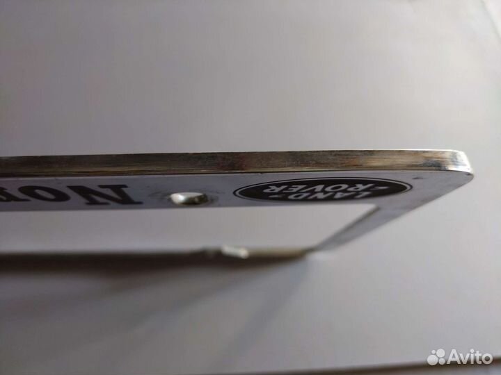 Фирменная рамка land rover