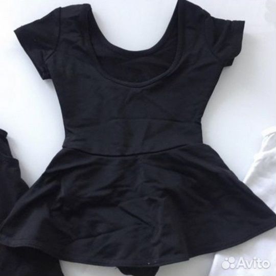 Купальник и др.вещи для гимнастики