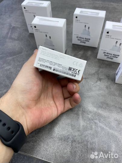 Зарядное устройство Apple 20w