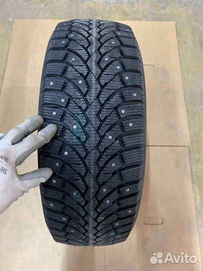 Formula Ice 215/60 R16 99T