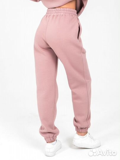 Костюм спортивный женский утеплённый