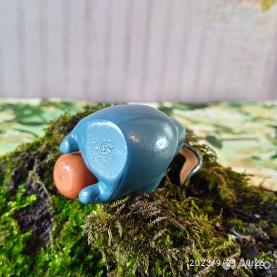 Игрушки из киндера ослики Ландрин