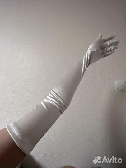 Перчатки свадебные