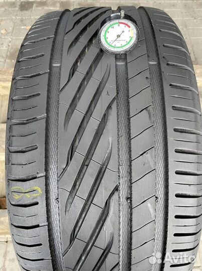 Uniroyal RainSport 5 255/40 R19
