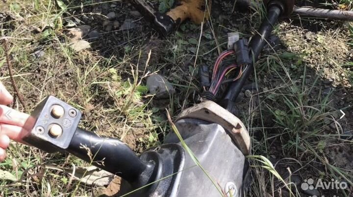 Джойстик бульдозера cat D9R