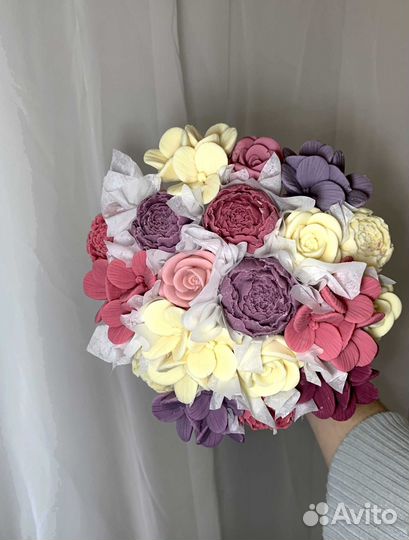 Сладкий подарок девушке