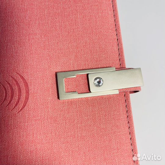 Ежедневник с магнитным повер-банком на 10'000mAh