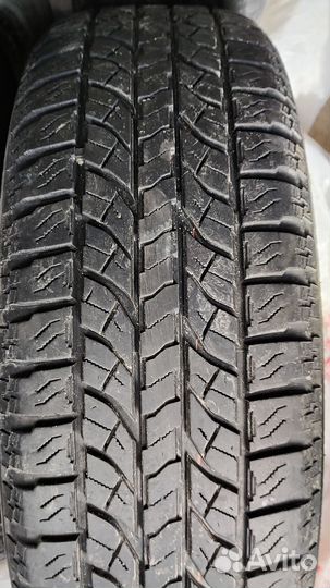 Yokohama Geolandar A/T-S G012 215/60 R17 96H