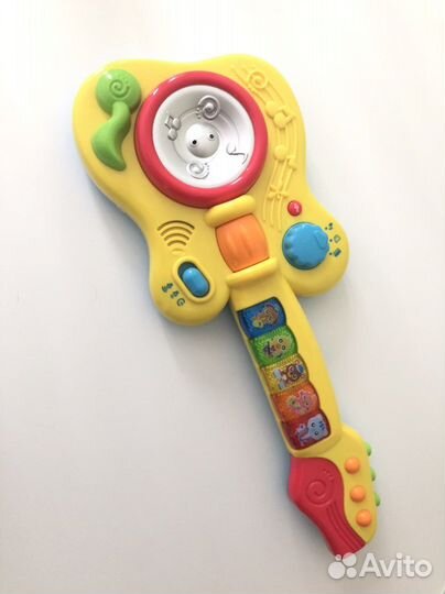 Музыкальная гитара