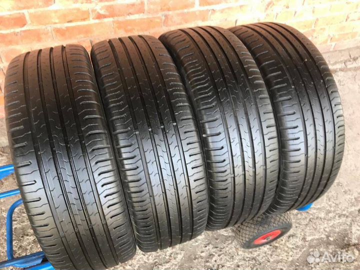 Continental ContiEcoContact 5 215/55 R17