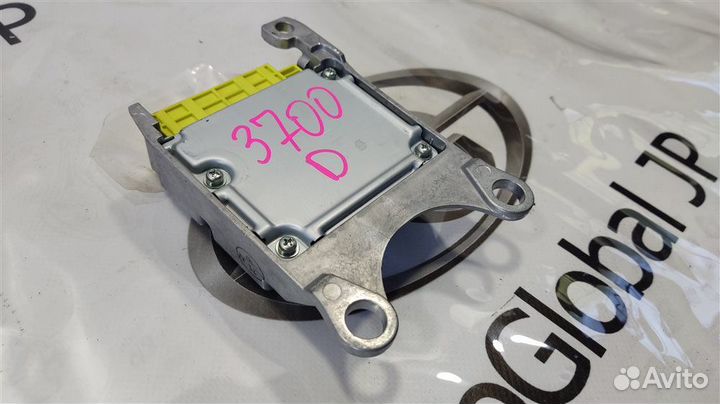 Блок управления airbag Toyota Camry AVV50 2arfxe