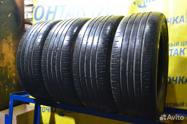 Continental ContiPremiumContact 5 215/55 R17