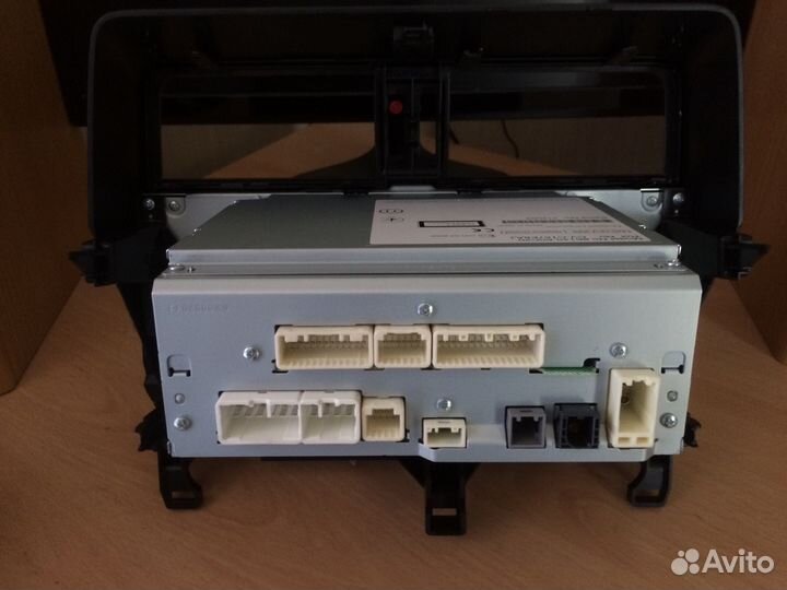 Toyota Land Cruiser Prado 150 рестайлинг 2018