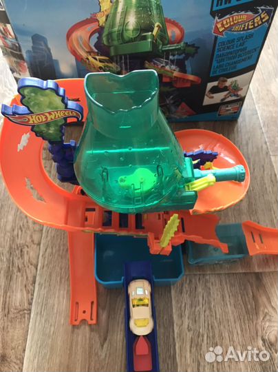 Набор игровой Hot Wheels Цветная лаборатория