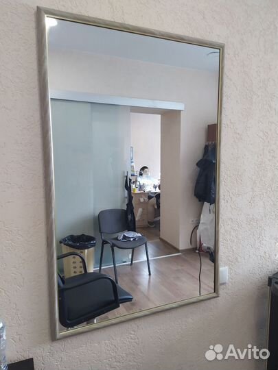 Парикмахерское зеркало