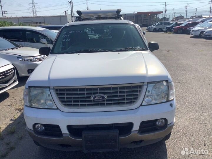 Усилитель бампера передний Ford Explorer 3 4 2004