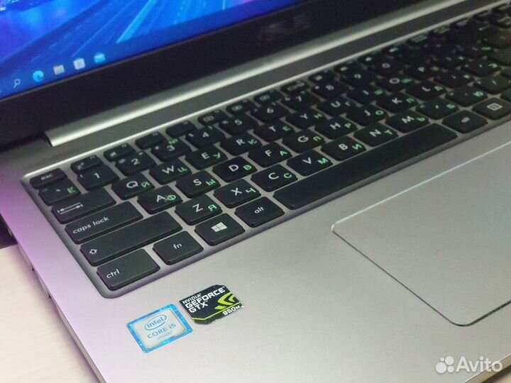 Игровой стальной ноутбук i5 6200/gtx950/512gb ssd