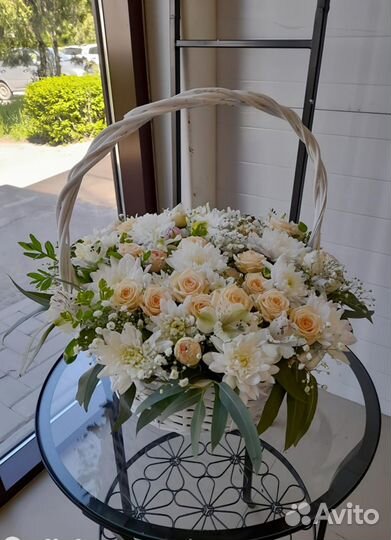 Букет цветов, композиция с доставкой