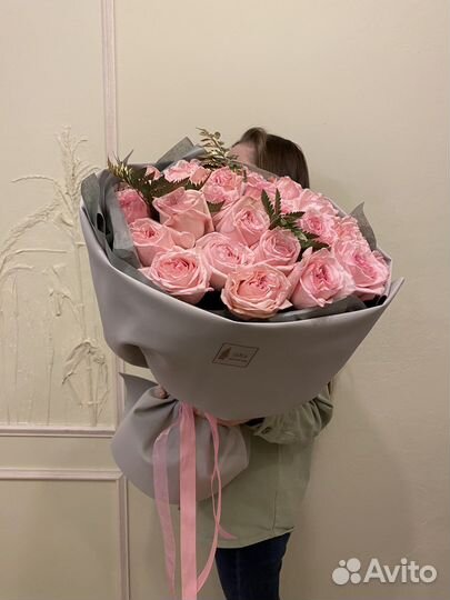 Пионовидные розы, 25 роз, розовые розы