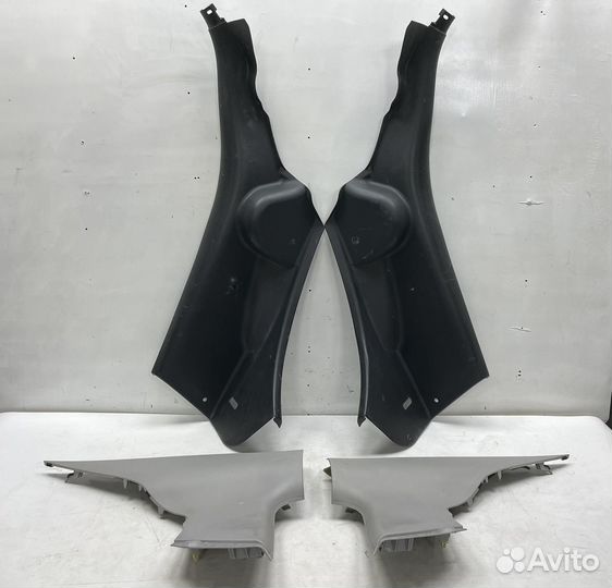 Обшивка стойки задняя L/R Mazda 3 BK седан