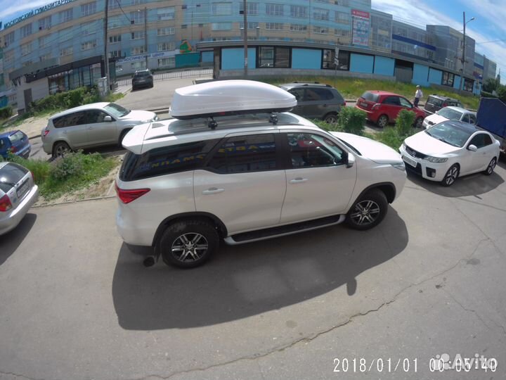 Багажник бокс на крышу Toyota Fortuner (2017)