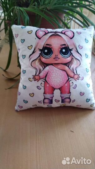 Подушки игрушкм