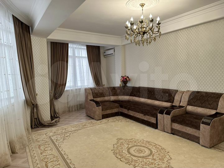 3-к. квартира, 125 м², 2/9 эт.