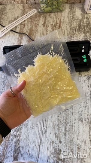 Вакуумный упаковщик продуктов