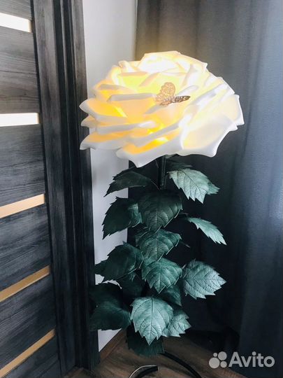 Светильник роза